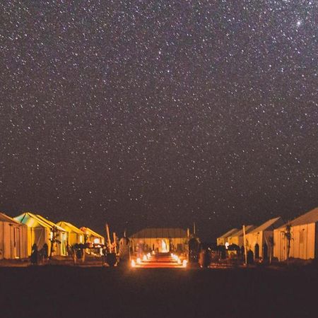 מרזאוגה Layali Luxury Desert Camp מראה חיצוני תמונה