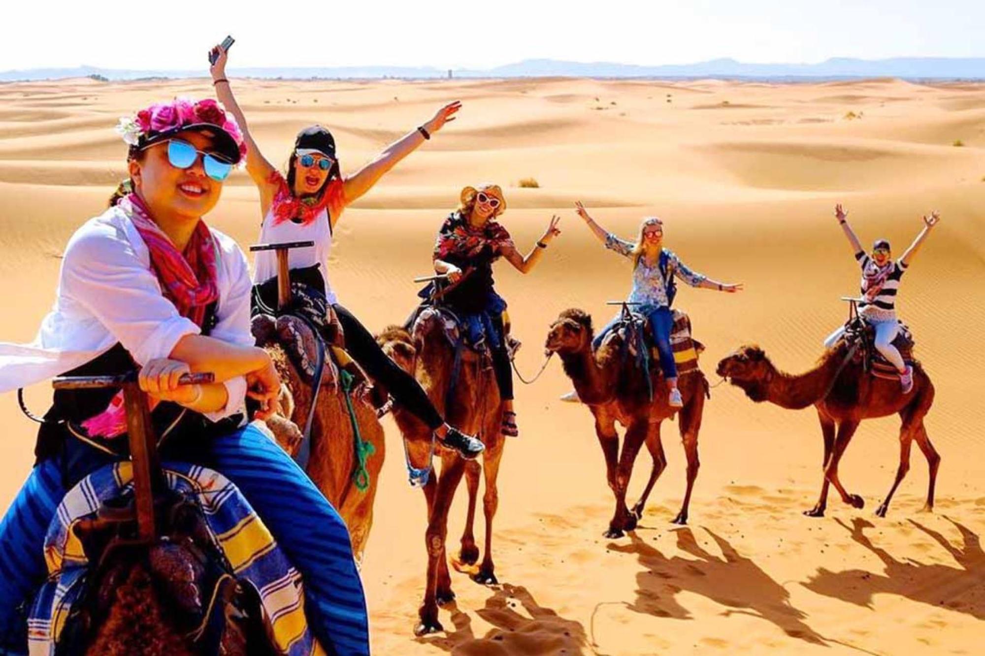 מרזאוגה Layali Luxury Desert Camp מראה חיצוני תמונה
